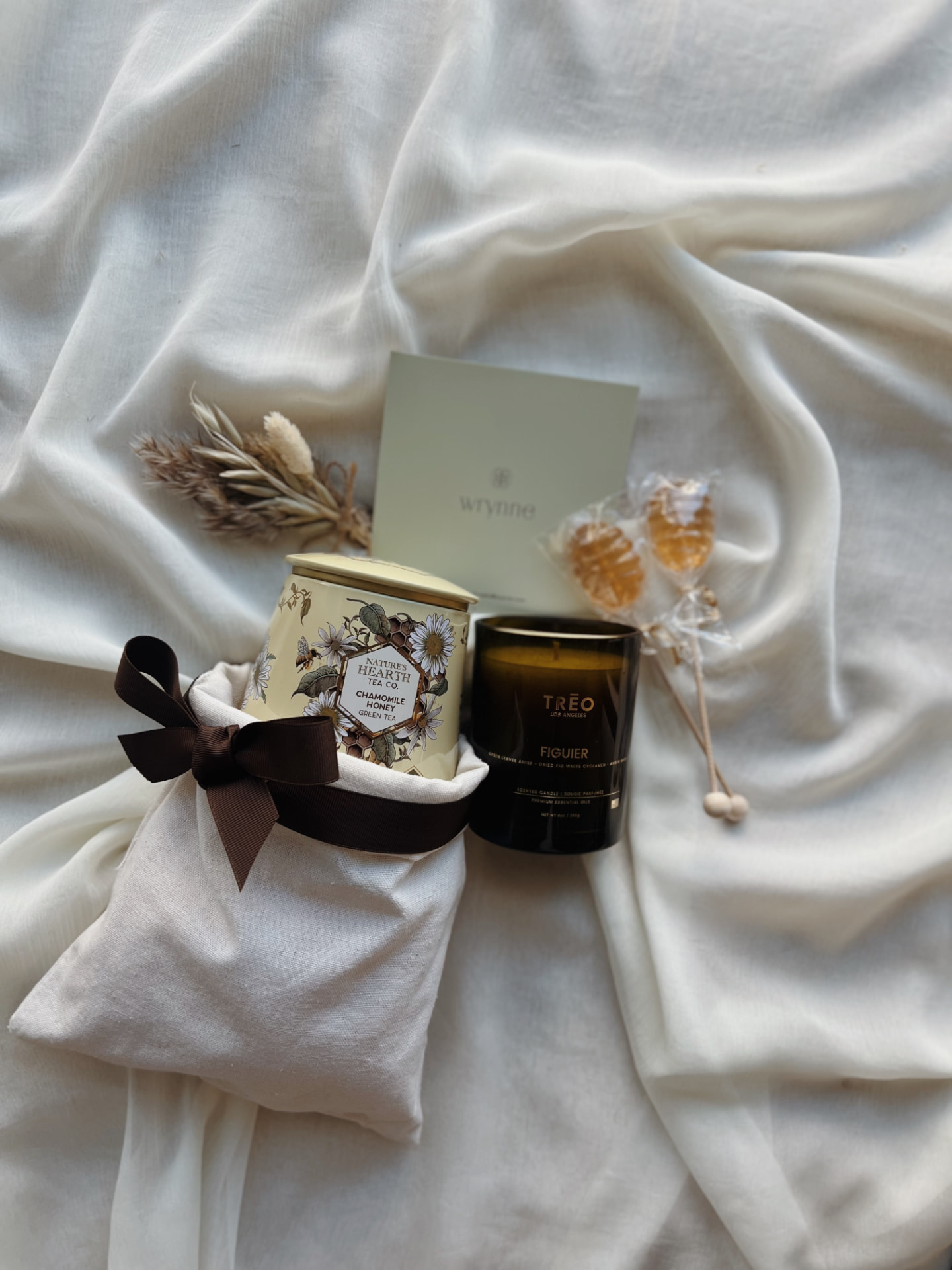 Past Wrynne gift shown as an example for The Wind Down